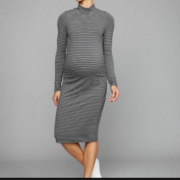 A pea In The Pod Gray Striped Maternity Dress Size Medium Ruching On Waist - Picture 3 of 12